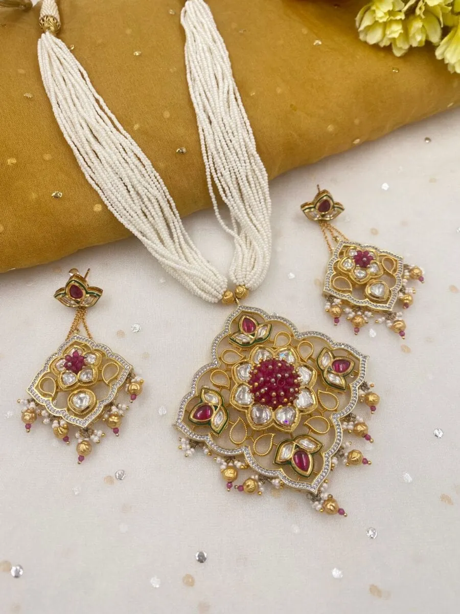 Designer Gold Plated High Quality Wedding Kundan Pendant With Pearls Necklace Set