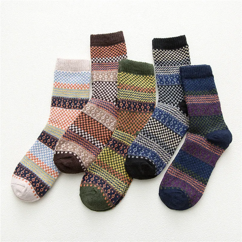 HSS Brand Business Men Wool Socks 5 Pairs / Lot Thicken Men's Socks Warm Retro National Style Small Square For Snow boots