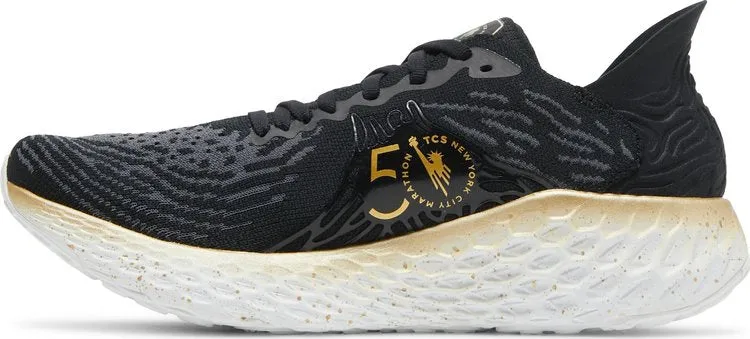 New Balance Fresh Foam 1080v10 sneakers, black/gold