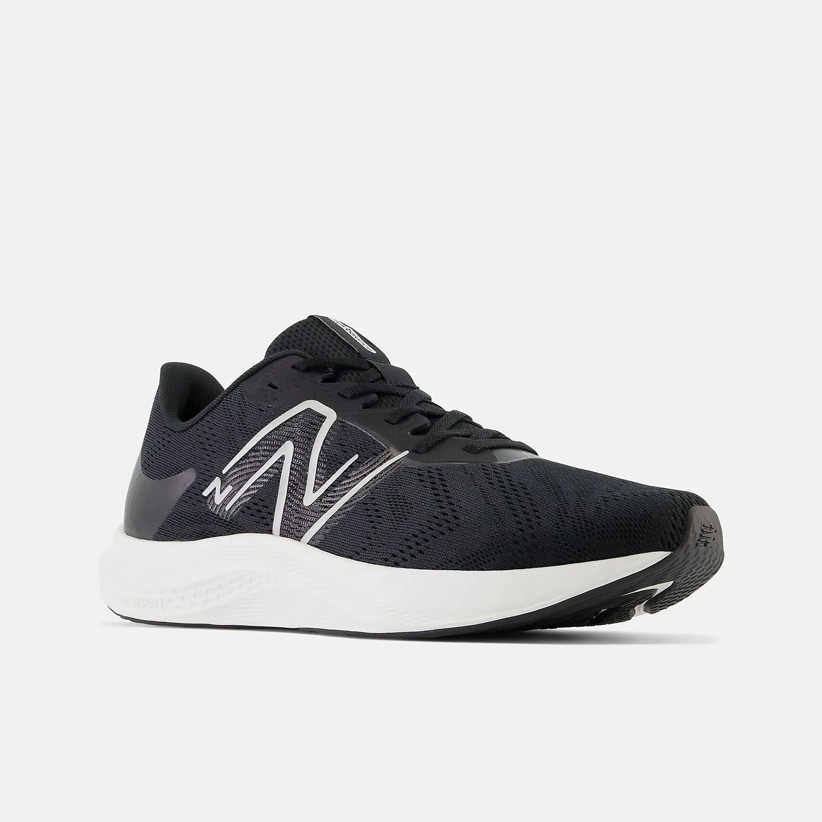 NEW BALANCE MEN'S DYNASOFT PRO RUN V2 BLACK/WHITE RUNNING SHOES