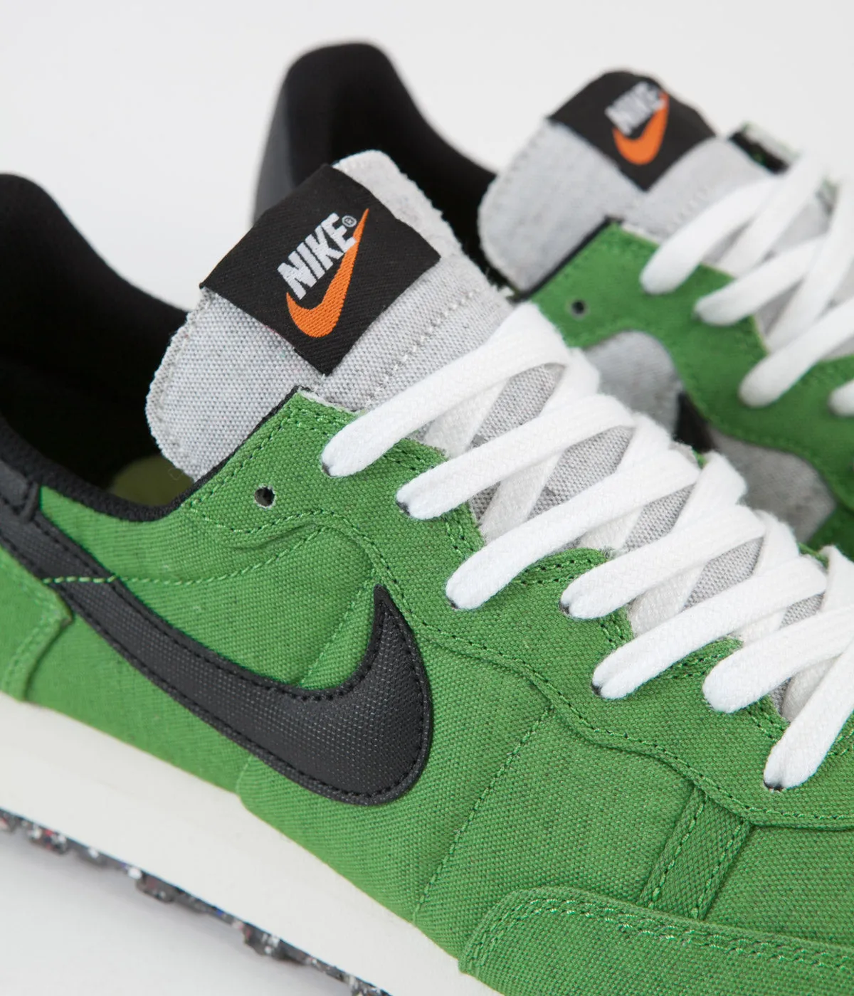 Nike Challenger OG Shoes - Mean Green / Black - Sail - White