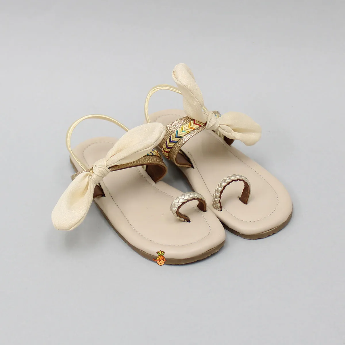 Off White Bow With Braided Toe Ring Beige Base Kolhapuri Flats