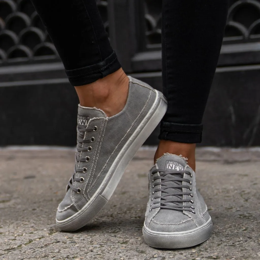 Women's Kicks | Grey